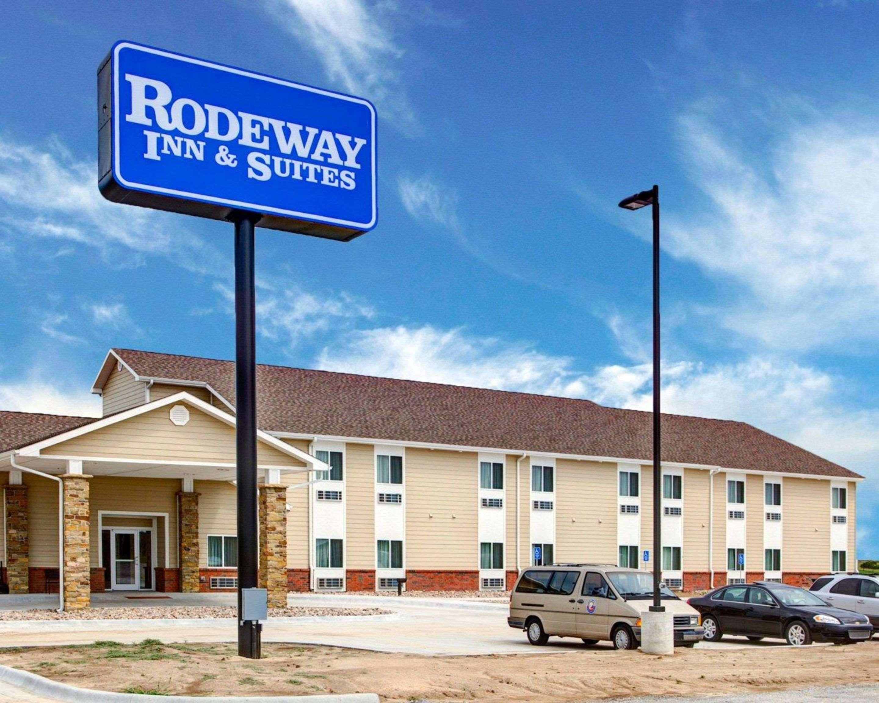 Rodeway Inn & Suites Phillipsburg Exterior photo